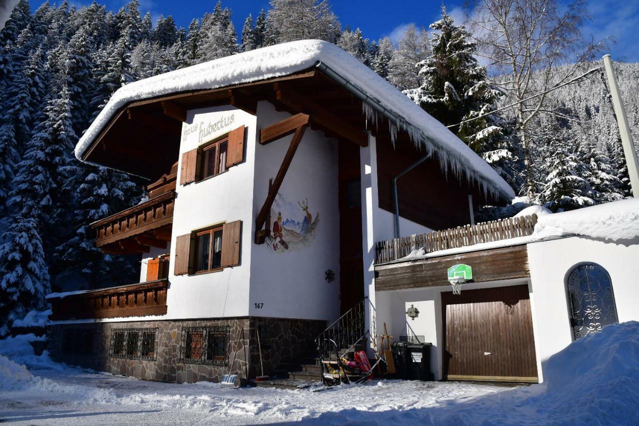 Haus Hubertus Apartment Sankt Leonhard im Pitztal Bagian luar foto